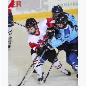 Meet your Posher, Christine